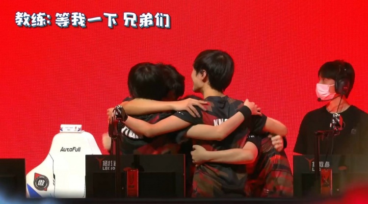 崩塌中输掉 崩塌中输掉